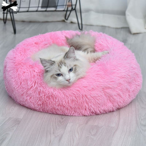 Ultra-Soft Donut Pet Bed - detail view