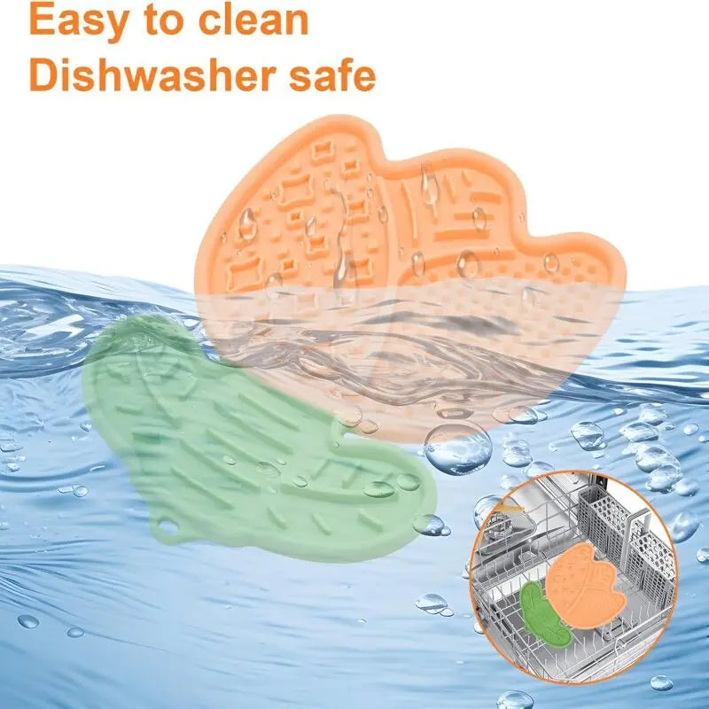 Non-Slip Silicone Slow Feeder Licking Mat - size and feature view