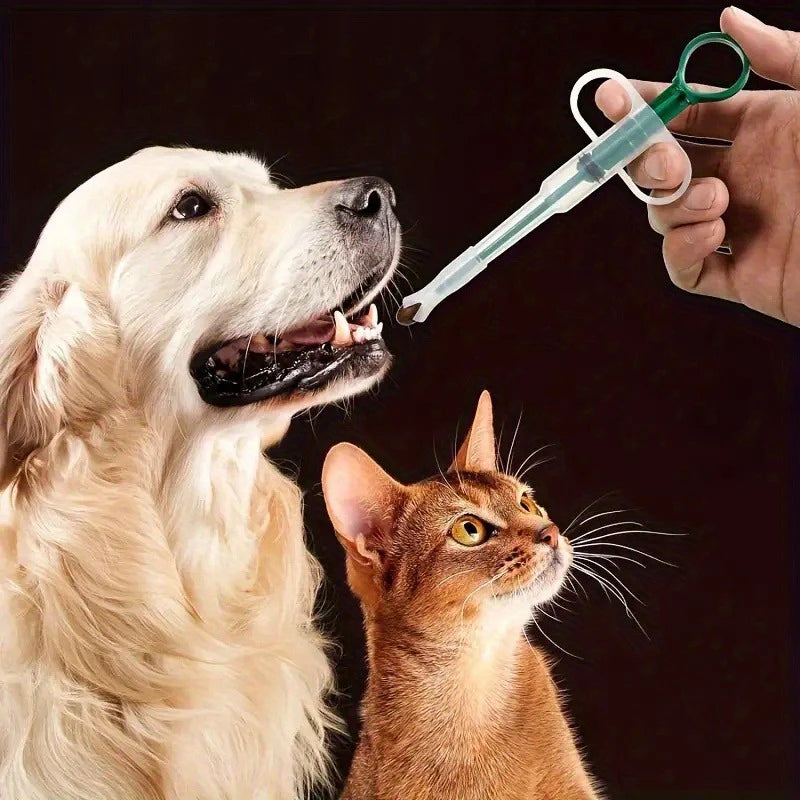 Pet Pill Dispenser and Medicine Syringe - size and feature view
